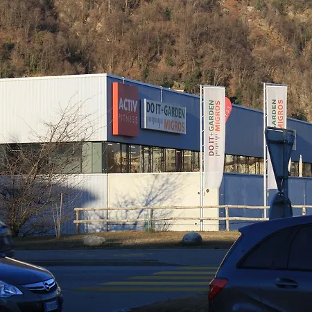 Affittacamere Ergomotion Michio Losone